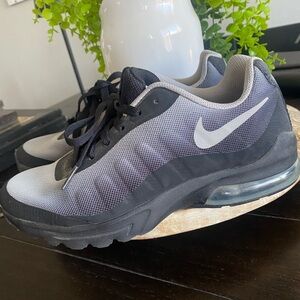 Nike Black and Gray Athletic Shoes with Air Cushion